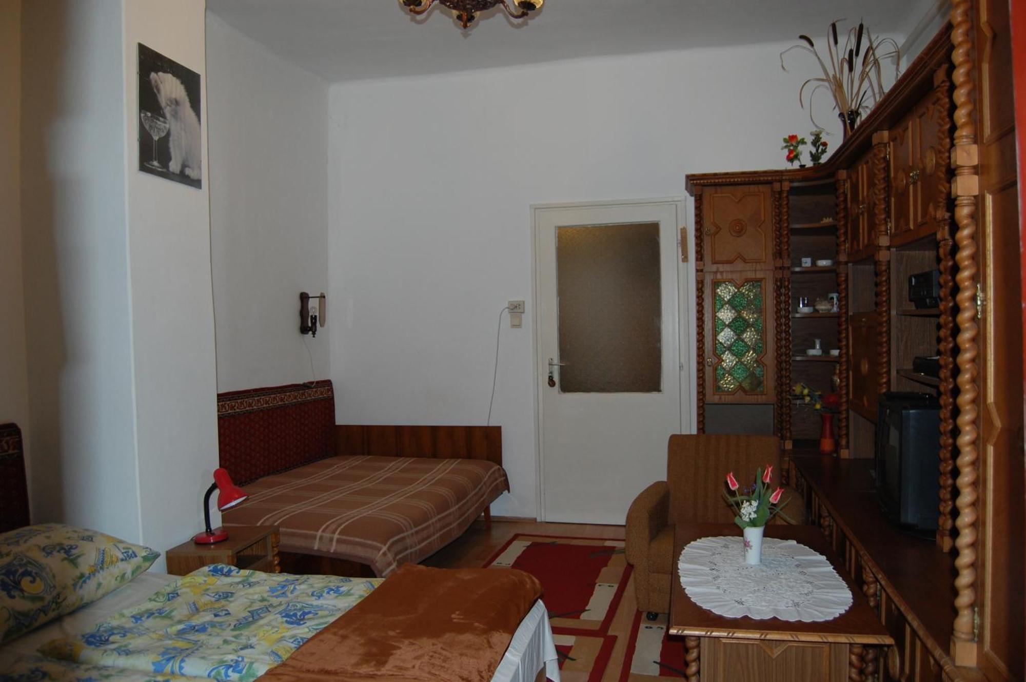Zach Klara Utcai Apartman Visegrád Zimmer foto